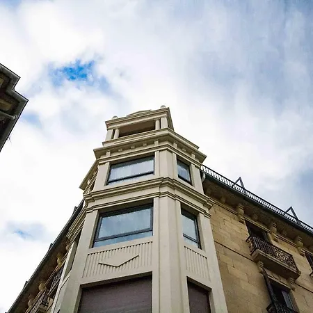 The Collection | Old Quarter Apartment